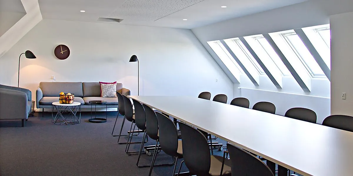 Copenhagen Go Hotel Каструп