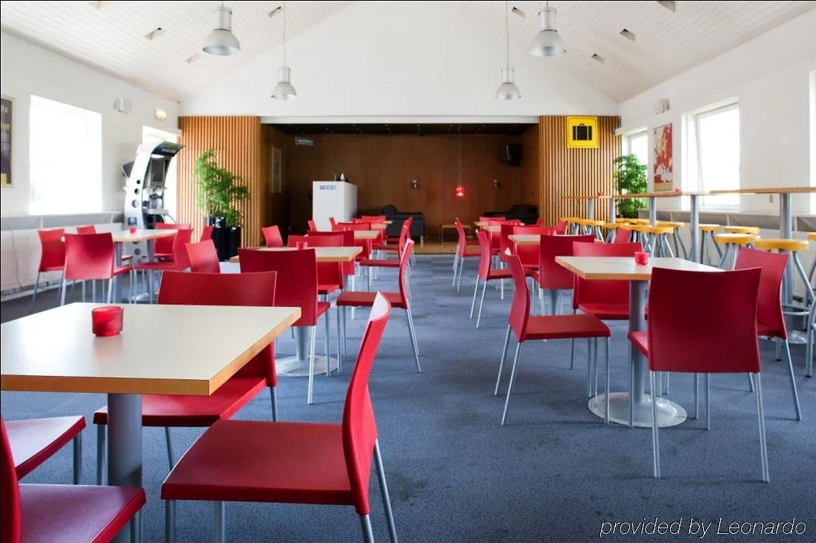 Copenhagen Go Hotel Каструп